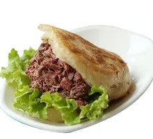 Braised Pork in Flatbread