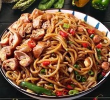 Stewed Intestines with Rice Noodles
