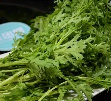 Chinese chrysanthemum greens