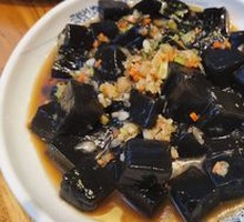 Sea jelly dessert