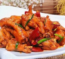 Pressure-Cooked Chicken Feet
