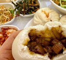 Stuffed Intestine Bun