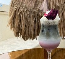 Witch Rose Dark Latte
