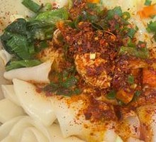 Oil-Poured Noodles
