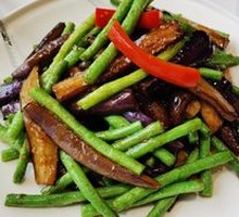 Garlic Baby Eggplant Stewed with Green Beans