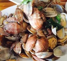 Spicy Stir-fried Clams