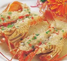 Golden Garlic Steamed Baby Lobster with Vermicelli