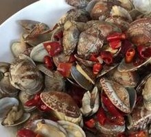 Spicy Stir-Fried Clams