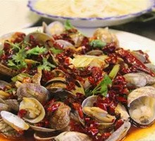 Spicy Stir-Fried Clams