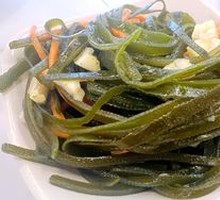 Thin seaweed strips