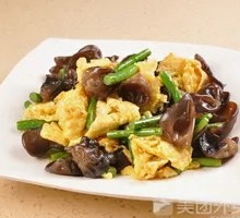 Black Mushroom and Egg Rice Bowl