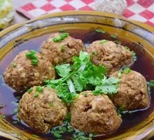 Braised Pork Meatballs