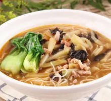 Shiitake Mushroom and Pork Noodles
