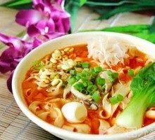 Tomato and Egg Knife-Sliced Noodles