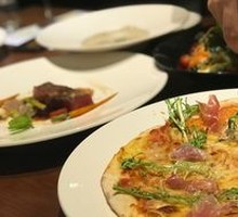四季时蔬披萨