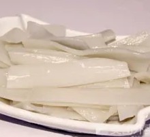 Thick Rice Noodles
