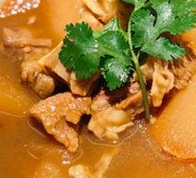 Warm Persimmon Beef Stew