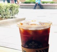 Extra Large Iced Americano