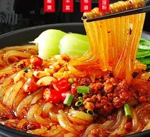 Sour and Spicy Noodles with Mushroom and Minced Pork