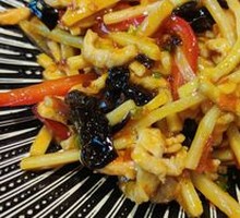 Fish-Flavored Shredded Pork
