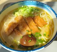 Green Sichuan Pepper Chicken Noodles