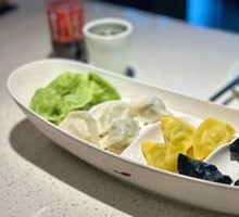 Seafood Assorted Dumplings (24 pieces)