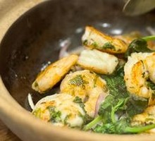Mint Stir-fried Shrimp with Glass Noodles