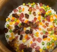 Secret-Recipe Clay Pot Rice with Preserved Meats