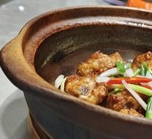 Stir-fried Spare Ribs in Clay Pot