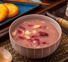 Red Bean Eight Treasure Porridge