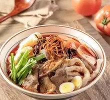 Bone Soup Three Delicacies Rice Noodles