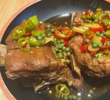 Tengjiao Plum Pork Ribs