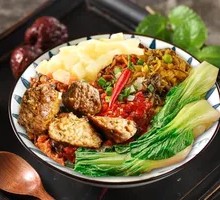 Lion Head Beef Tallow Rice Bowl