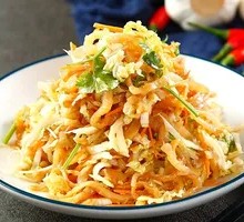 白菜拌蜇皮