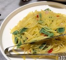 Pickled Garlic Potato Shreds