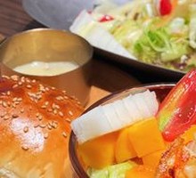 芒果海鲜沙拉