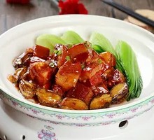 Braised Pork Belly with Abalone