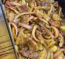 Garlic-Scented Pork Shank