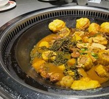 Iron Pot Slow-Cooked Chicken