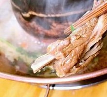 Special Lamb Rack Pot