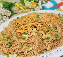 Sausage and Egg Fried Rice Noodles