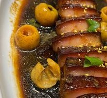 Osmanthus Braised Pork