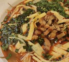 Qishan Sautéed Pork Noodles