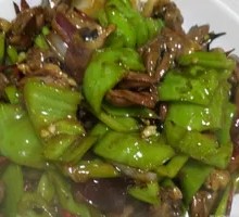 Spicy Stir-Fried Chicken Hearts