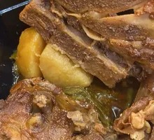 Pork Rib Potato Green Bean Pot
