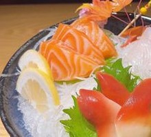 Assorted Sashimi Platter for Multiple People