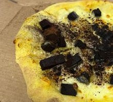 Chocolate Brownie Pizza