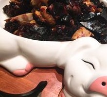 Old Chengyang Sauce Pork Trotters