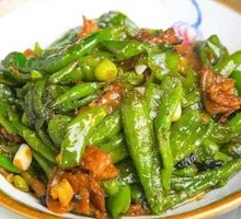 Zhangshu Port Pepper Stir-Fried with Pork