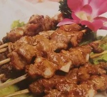 Honey-glazed Pork Skewers